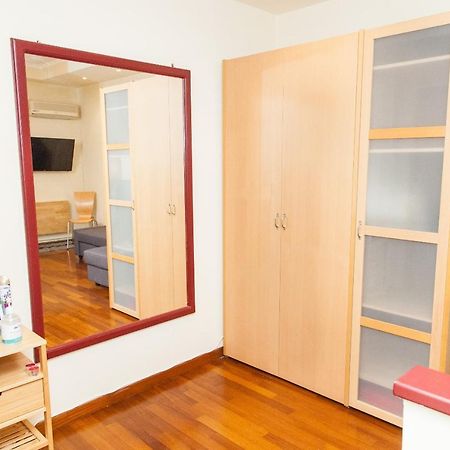 Centrally Located Studio In Athens! Appartement Buitenkant foto