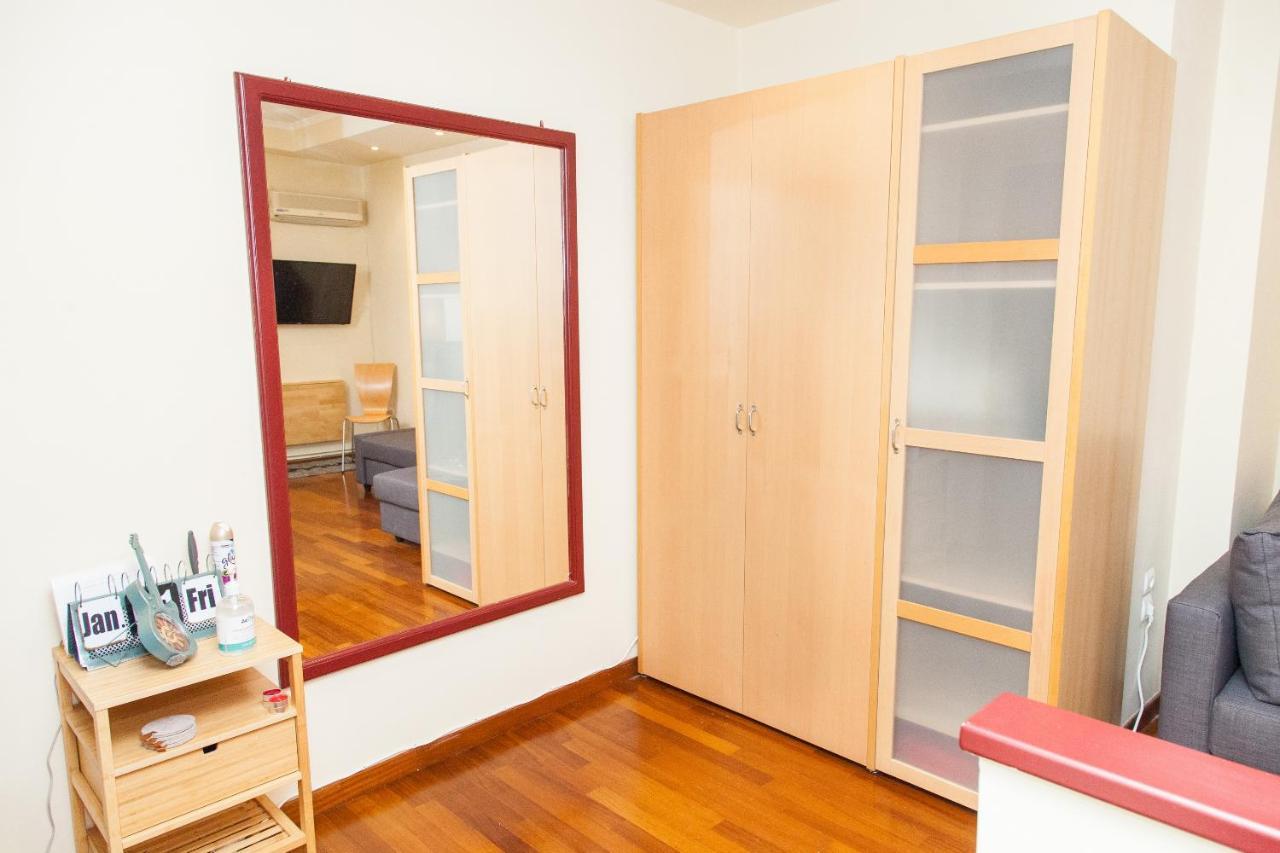 Centrally Located Studio In Athens! Appartement Buitenkant foto